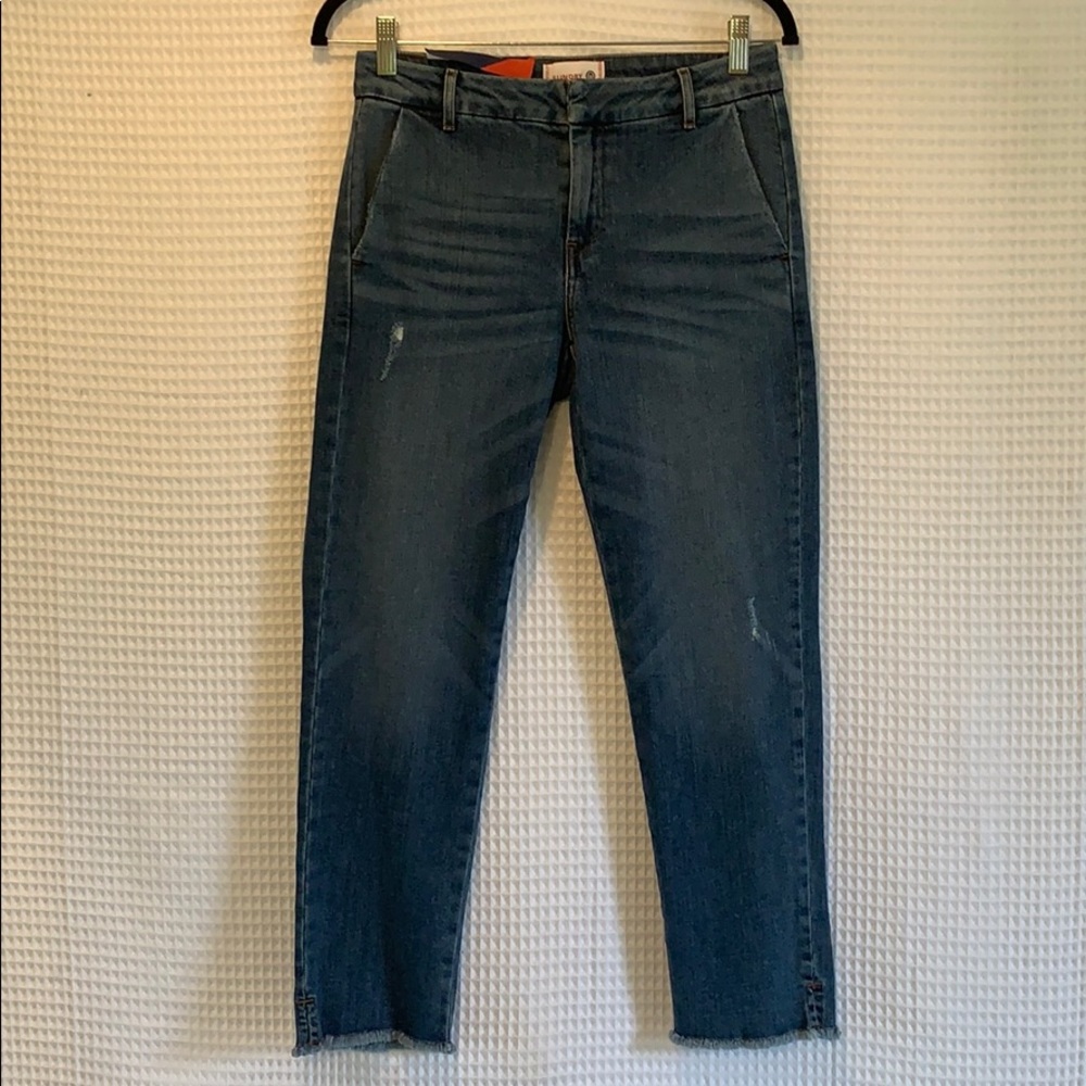NWT* Sundry Frayed Hem Jeans
